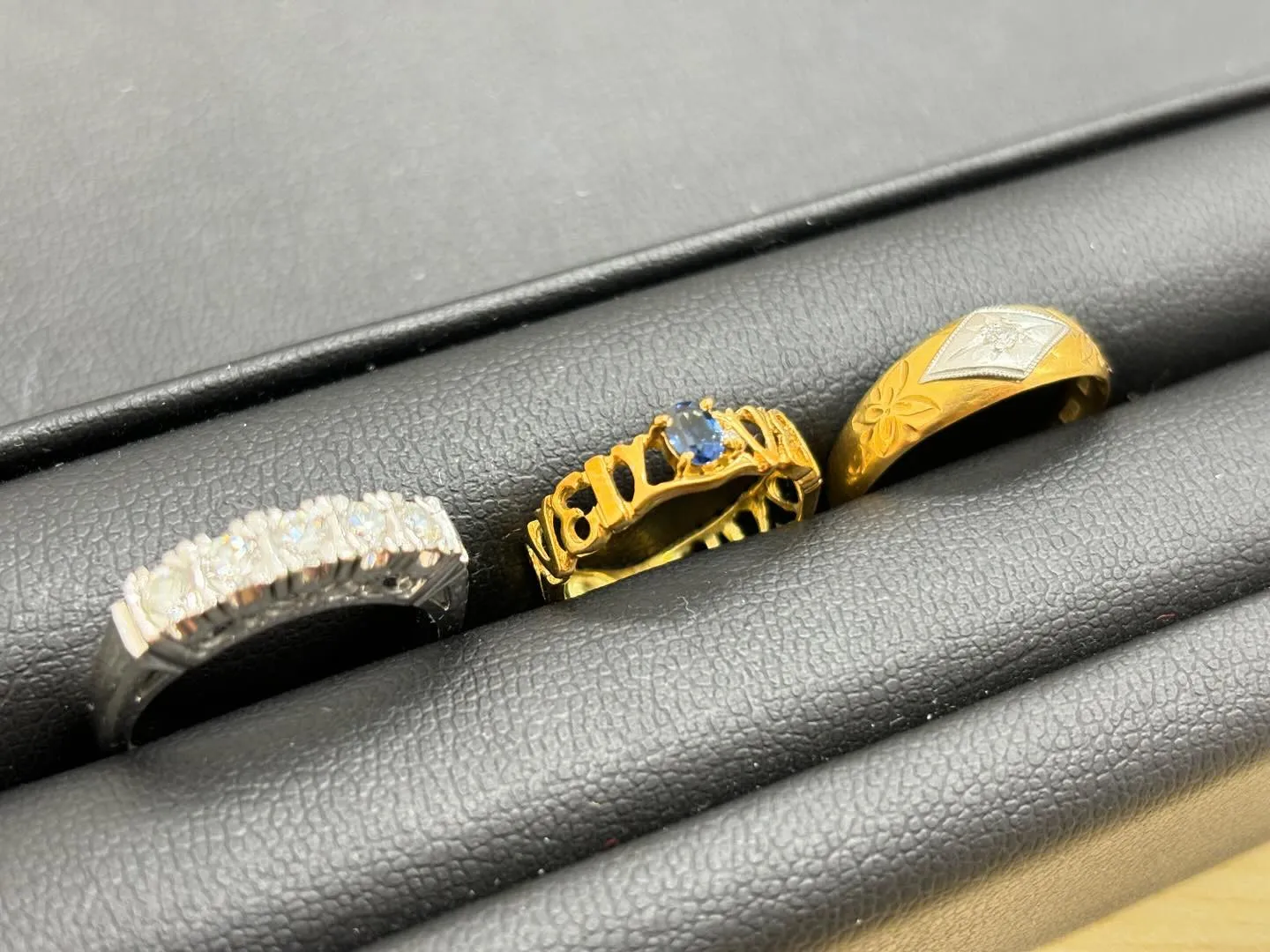 ダイヤモンド サファイア