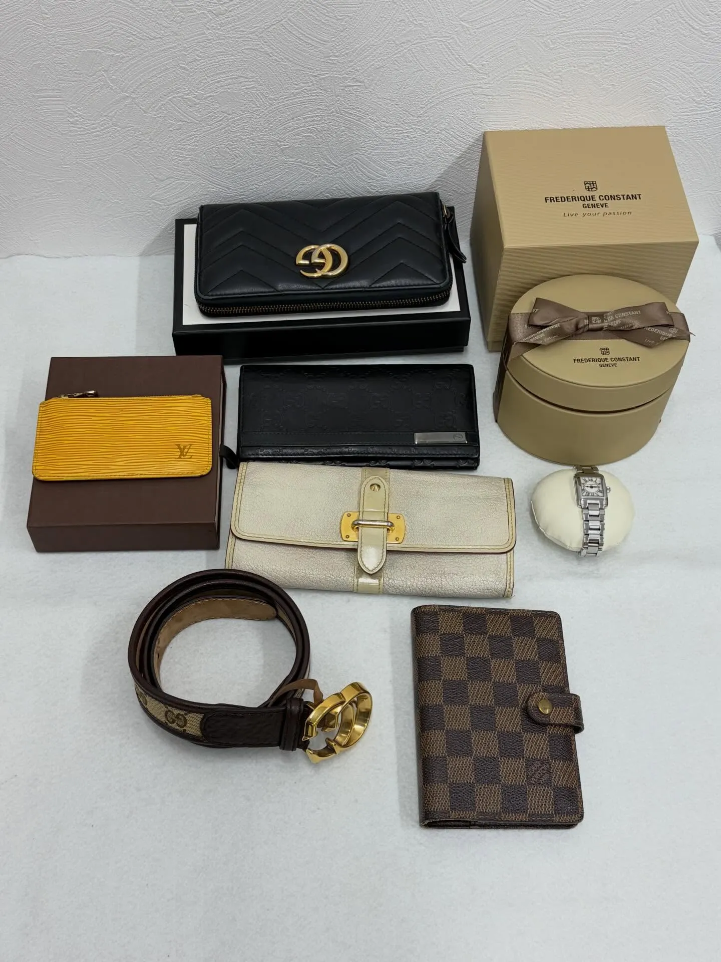 【福岡市南区清水のお客様よりブランド品をお買取】